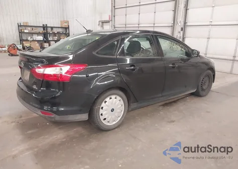 2012 Ford Focus Se из США, поврежденный, VIN 1FAHP3F23CL467513